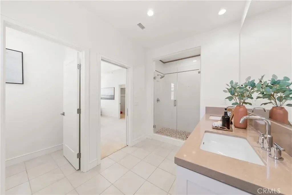 121 Tall Reed, Irvine, California, United States. - Photo 29
