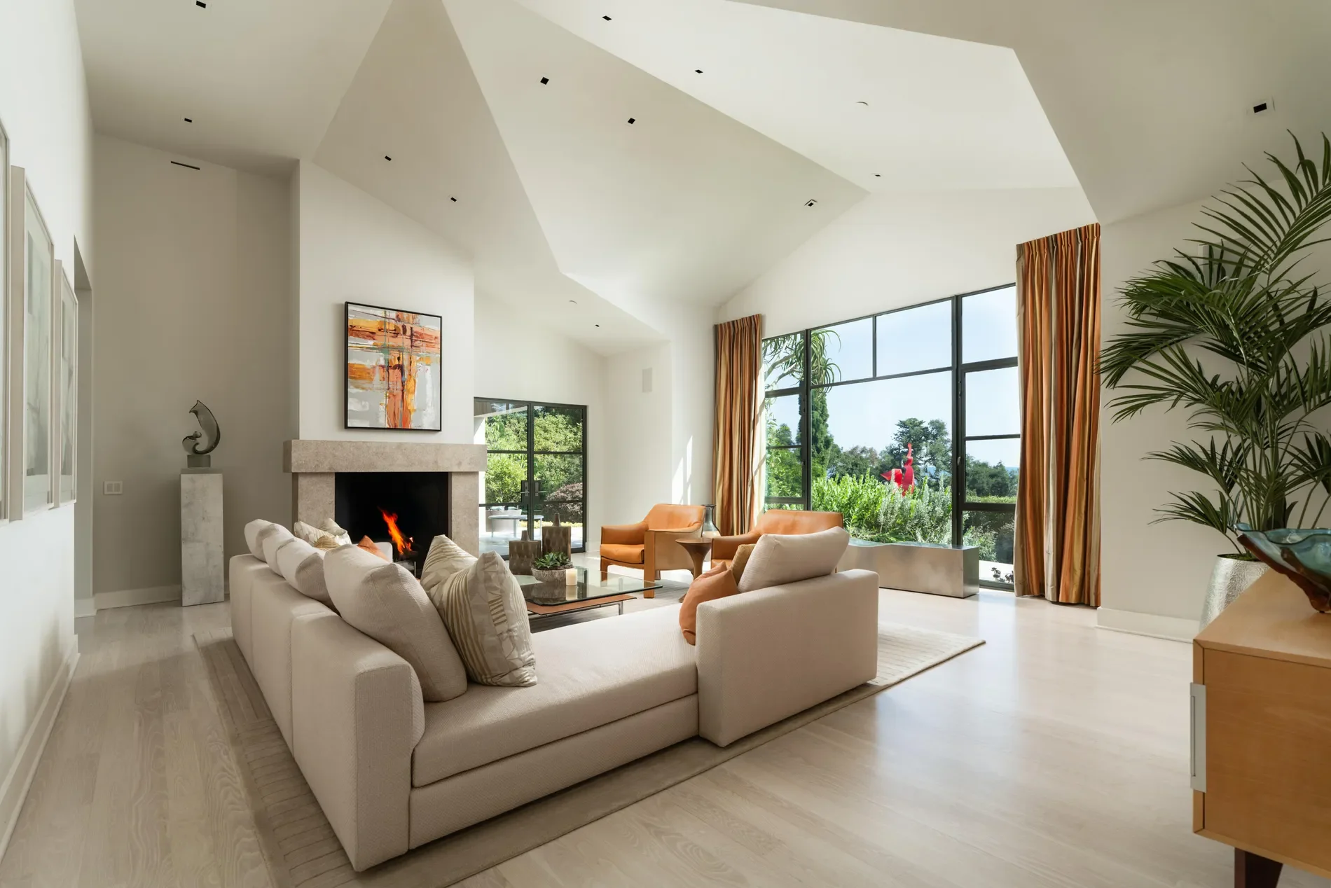 796 Hot Springs Road, Montecito, California, United States. - Photo 25