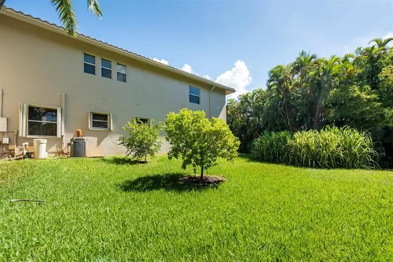 830 NW 122nd Ave, Plantation, FL 33325, Davie, Florida, United States. - Photo 44
