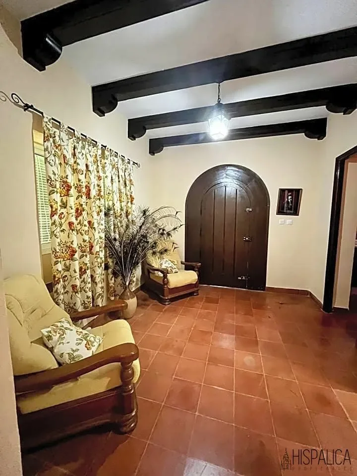 Gallery photo 2
