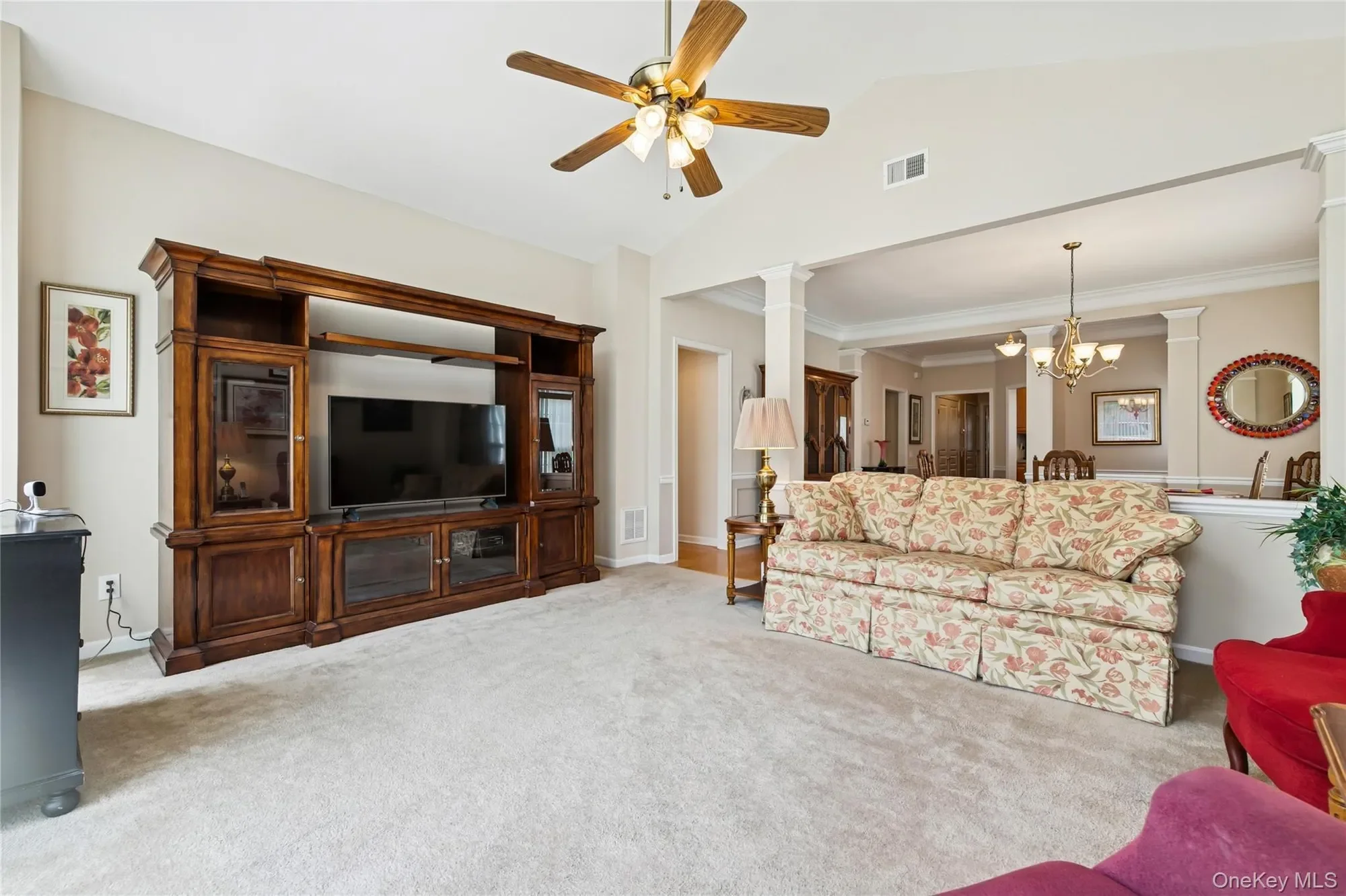 109 Louden Loop, Mount Sinai, New York, United States. - Photo 15