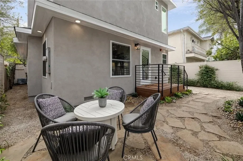 724 San Miguel Avenue, Los Angeles, California, United States. - Photo 42