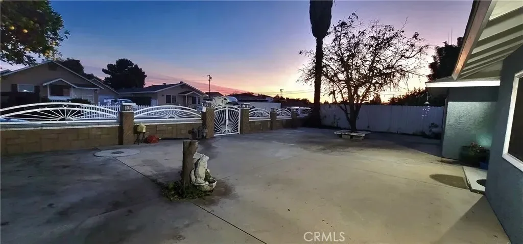 10181 Larson Avenue, Garden Grove, California, United States. - Photo 8