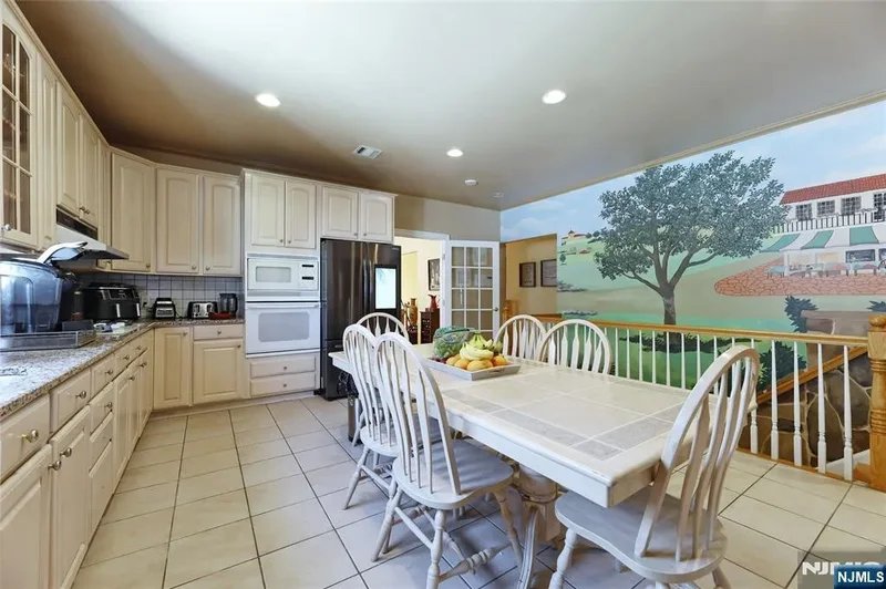 557 Schuyler Avenue, North Arlington, NJ 07031, North Arlington, New Jersey, United States. - Photo 36
