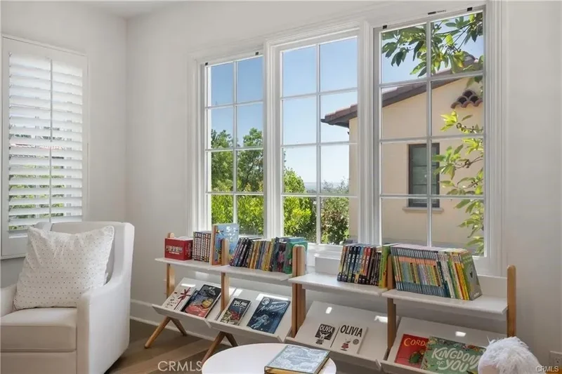 117 Andirons, Irvine, California, United States. - Photo 27