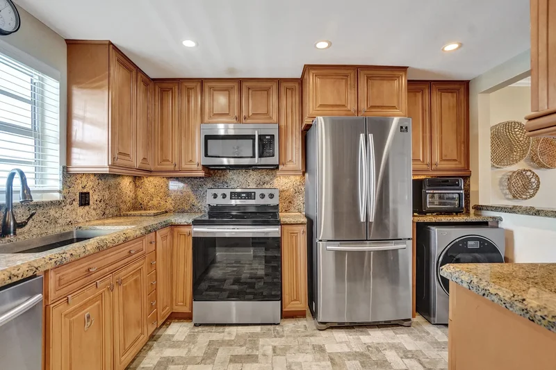 3051 NE 48th #509, Fort Lauderdale, FL 33308, Fort Lauderdale, Florida, United States. - Photo 15