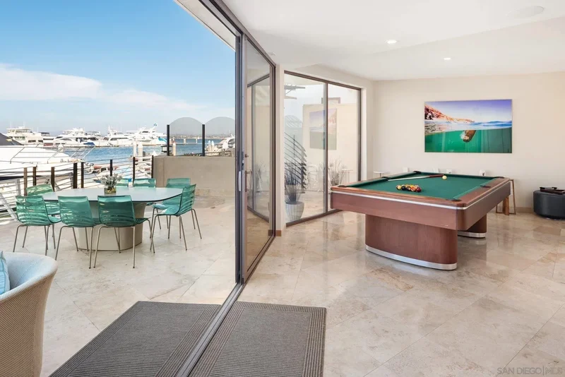 25 The Point, Coronado, California, United States. - Photo 35