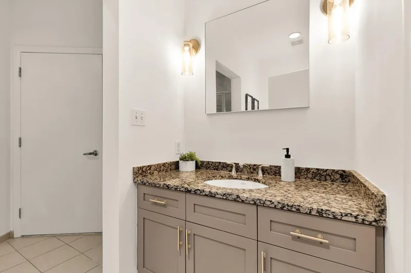1700 Kalorama Road NW Unit# 310, Washington, DC 20009, Washington, District of Columbia, United States. - Photo 11
