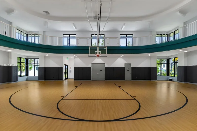 8279 NW 43rd St, Miami Springs, Florida, United States. - Photo 5