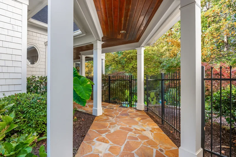 4150 Chimney Heights NE, Roswell, GA 30075, Roswell, Georgia, United States. - Photo 5