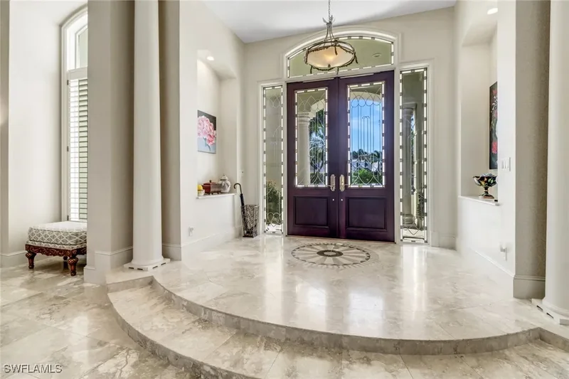 355 Sedgwick Court, Naples, Florida, United States. - Photo 3