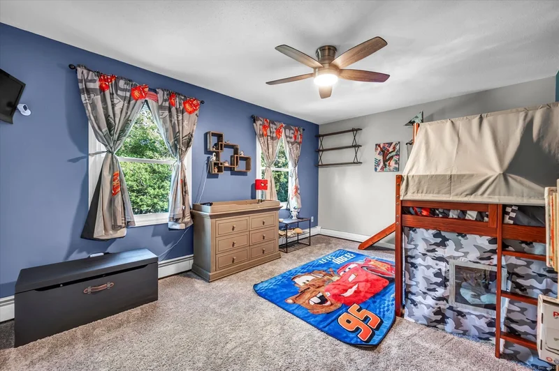 32 Cameron Drive, Bristol, Connecticut, United States. - Photo 21