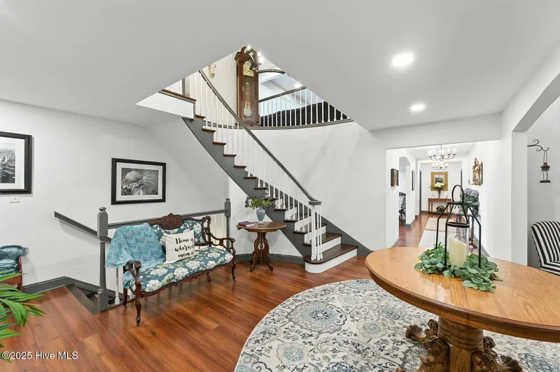 410 E Barefoot Road, Newton Grove, North Carolina, United States. - Photo 21