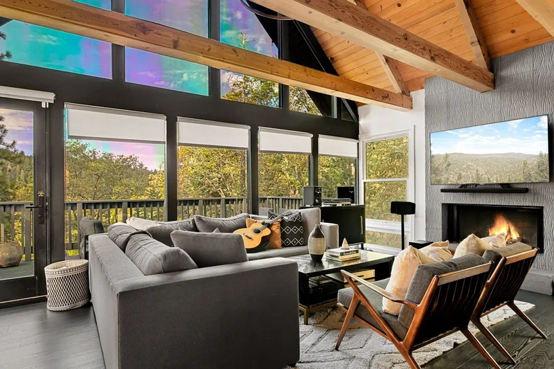 26335 Augusta Drive, Lake Arrowhead, CA 92352, Lake Arrowhead, California, United States. - Photo 3