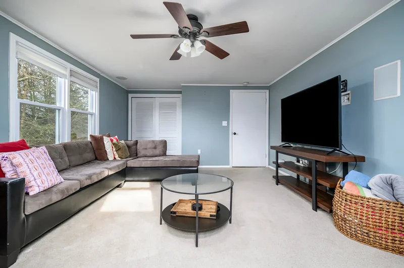 57 Creeping Hemlock Drive, Norwalk, CT 06851, Norwalk, Connecticut, United States. - Photo 13