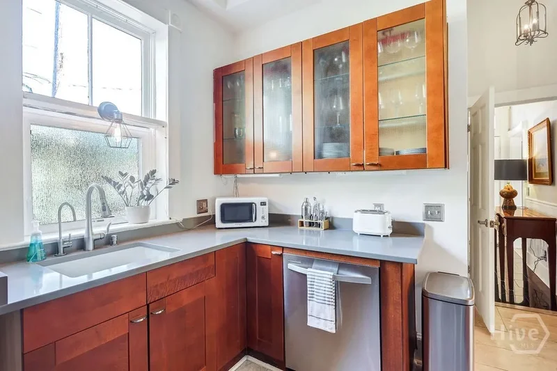1815 Barnard Street, Savannah, Georgia, United States. - Photo 27