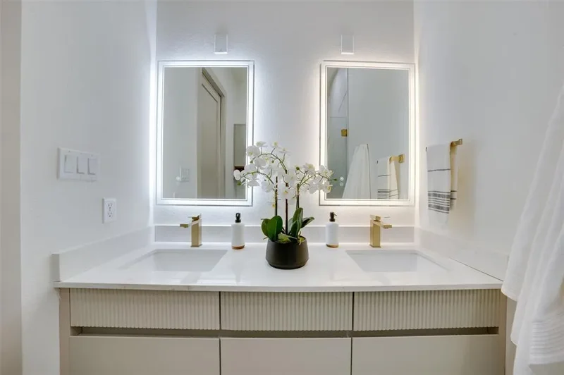 512 N Lancaster Street, Dallas, Texas, United States. - Photo 21
