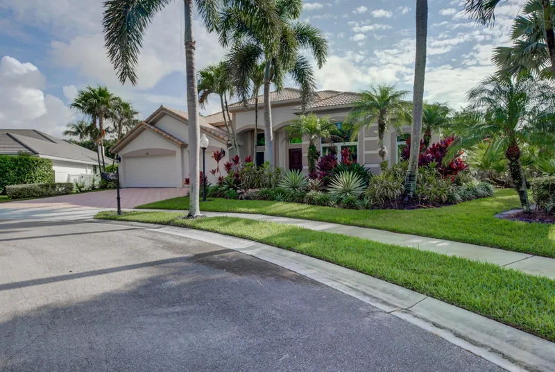 18981 SE Outrigger Lane, Jupiter, Florida, United States. - Photo 3