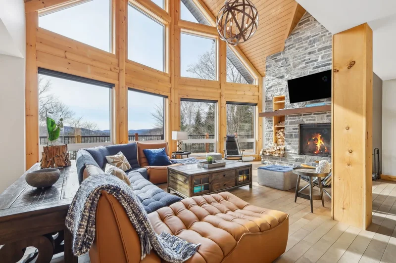 121 Ch. du Pavillon-Kanata, Amherst, Quebec, Canada. - Photo 13