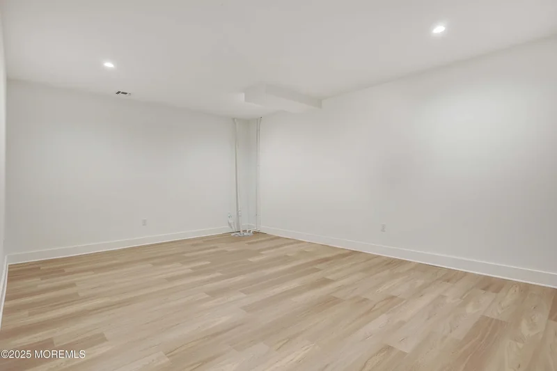 1 Clifford Graves Court, Red Bank, New Jersey, United States. - Photo 19