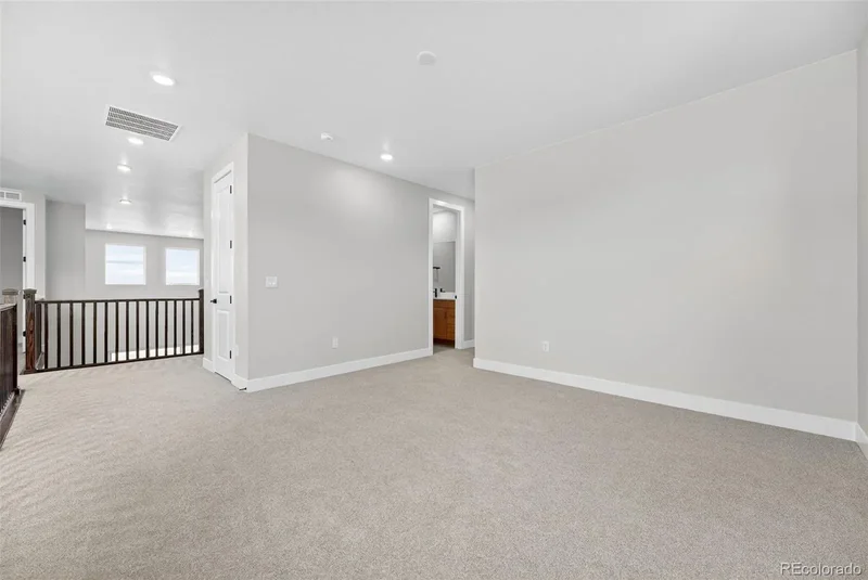 5582 Farrier Point, Castle Rock, Colorado, United States. - Photo 18