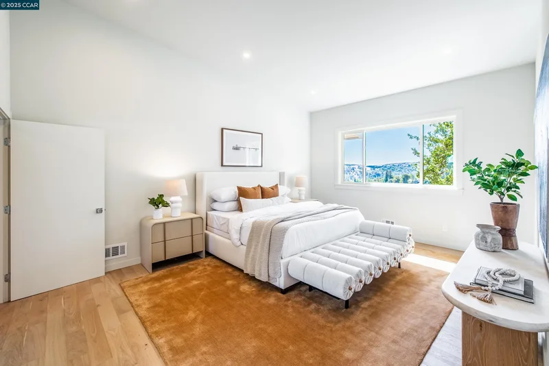105 Hillcroft, Walnut Creek, California, United States. - Photo 3