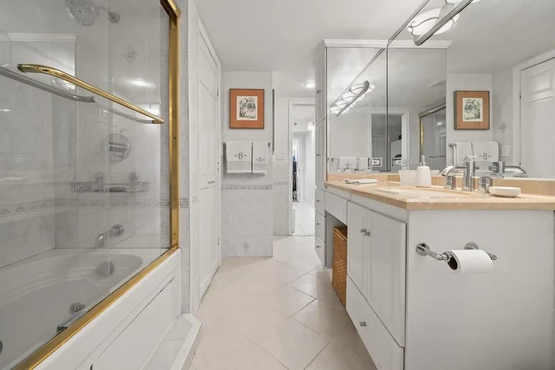 701 Pennsylvania Avenue NW Unit# 1221, Washington, DC 20004, Washington, District of Columbia, United States. - Photo 19
