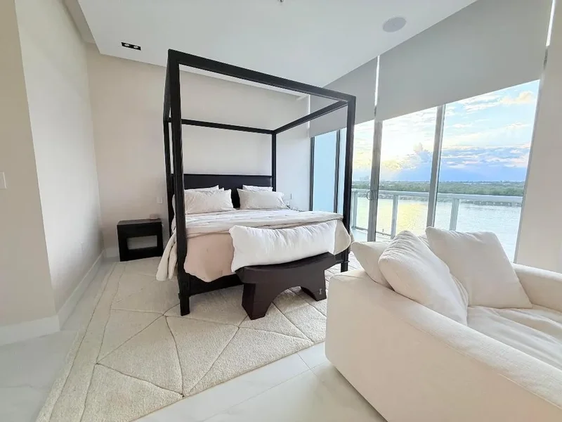 2880 N Ocean Drive, Hollywood, Florida, United States. - Photo 22