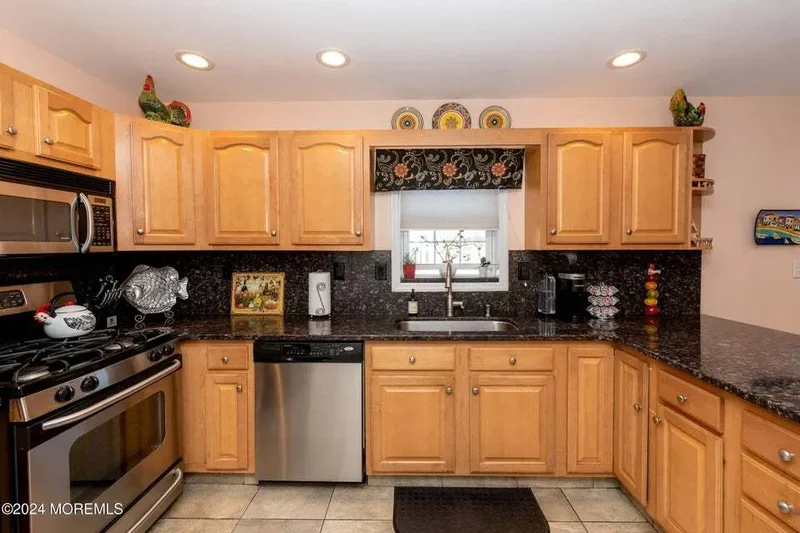 24 Dorothy Dr, Manahawkin, NJ 08050, Stafford Township, New Jersey, United States. - Photo 64