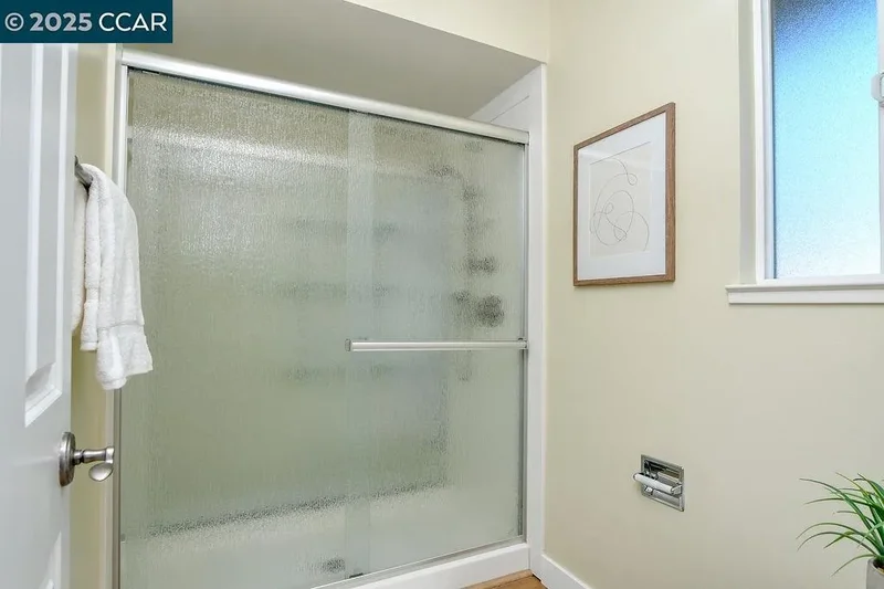 916 Calle Verde, Martinez, California, United States. - Photo 30