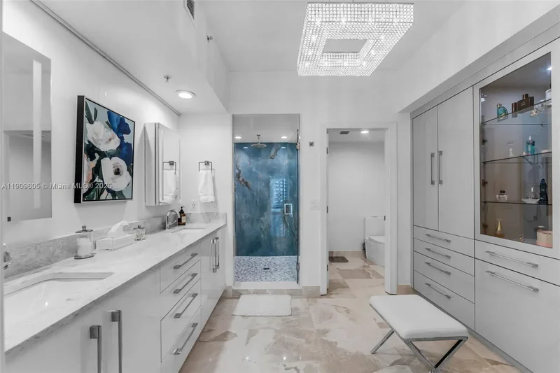 333 Las Olas Way 2505, Fort Lauderdale, Florida, United States. - Photo 36