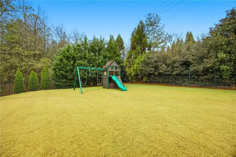 2002 Blossom Hill Drive, Milton, Georgia, United States. - Photo 34