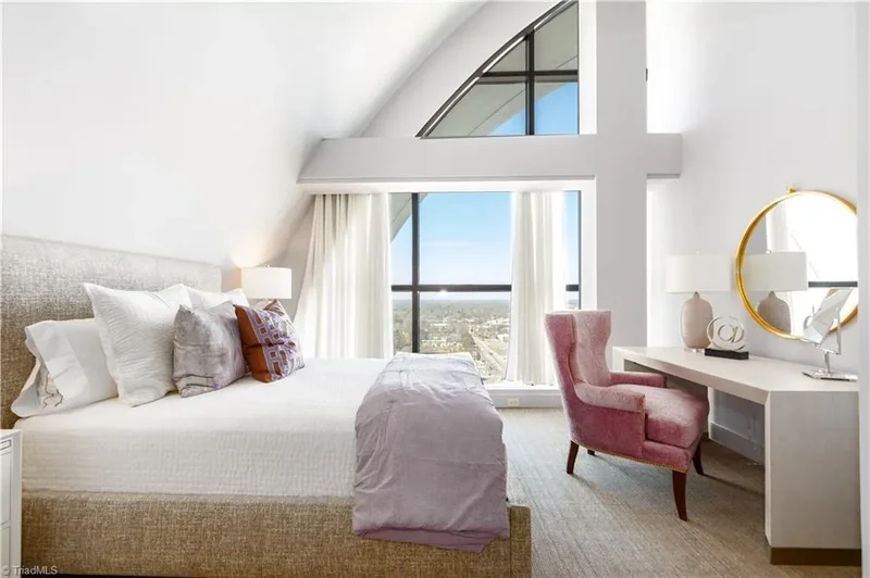 317 W High Avenue 15-A, High Point, North Carolina, United States. - Photo 34