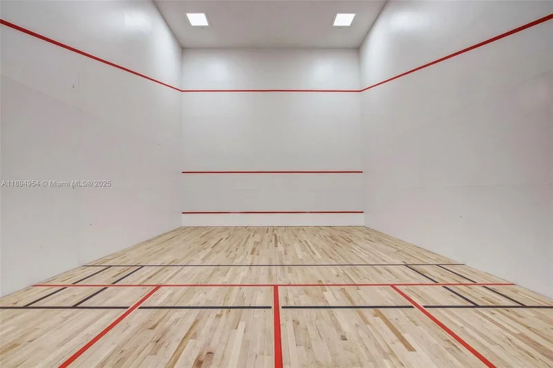 1010 Brickell Ave 4704, Miami, Florida, United States. - Photo 62