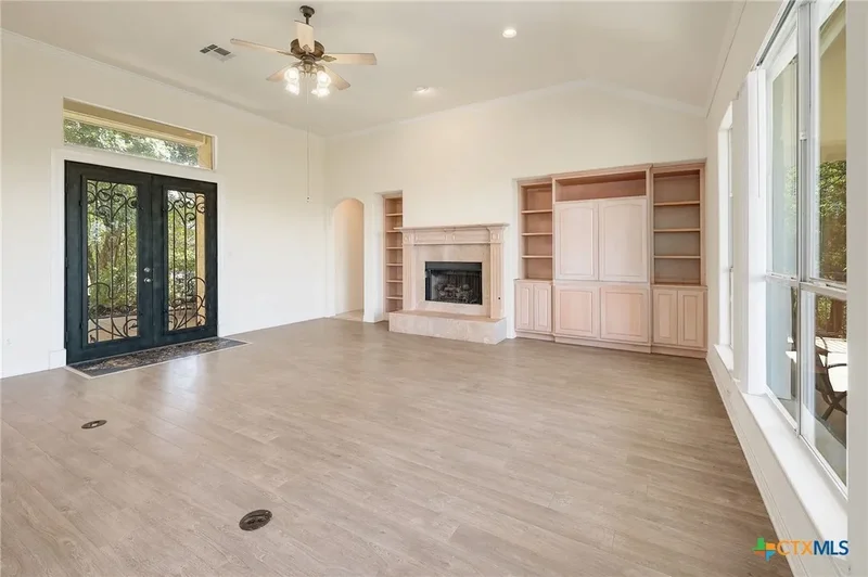 15121 Honeycomb Hollow, Leander, Texas, United States. - Photo 9