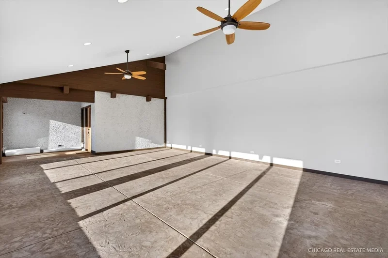 6509 Oak Hill Drive, Richmond, IL 60071, Spring Grove, Illinois, United States. - Photo 33