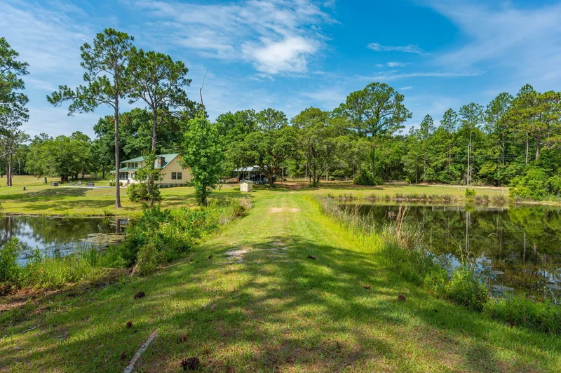 4869 Retta Lane, Crestview, FL 32536, Crestview, Florida, United States. - Photo 47
