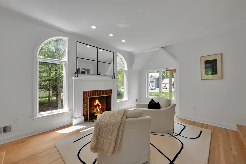 60 Wildcat Road, Burlington, Connecticut, United States. - Photo 4