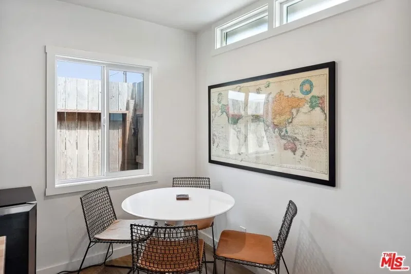 4852 S Centinela Avenue, Los Angeles, California, United States. - Photo 24