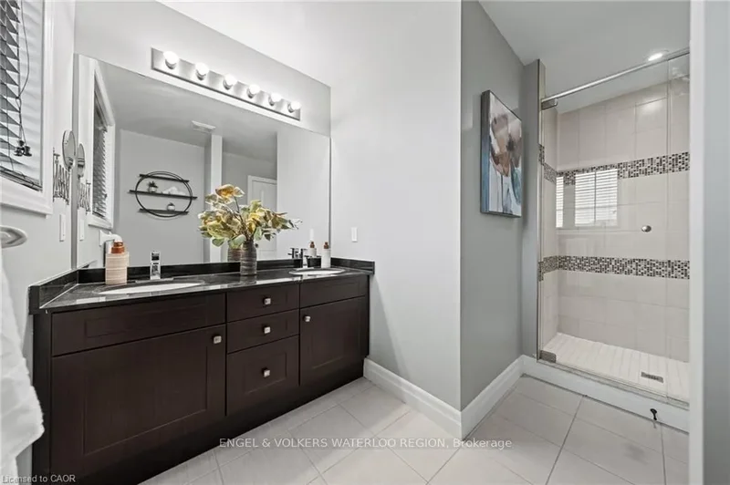 261 Watervale Crescent, Kitchener, Ontario, Canada. - Photo 30