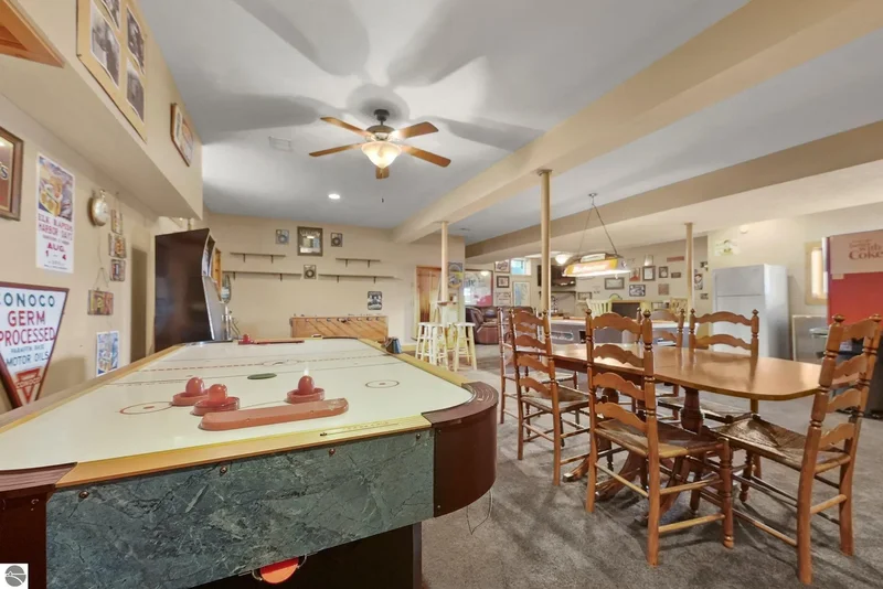 11660 Indian Road, Kewadin, MI 49648, Elk Rapids, Michigan, United States. - Photo 43