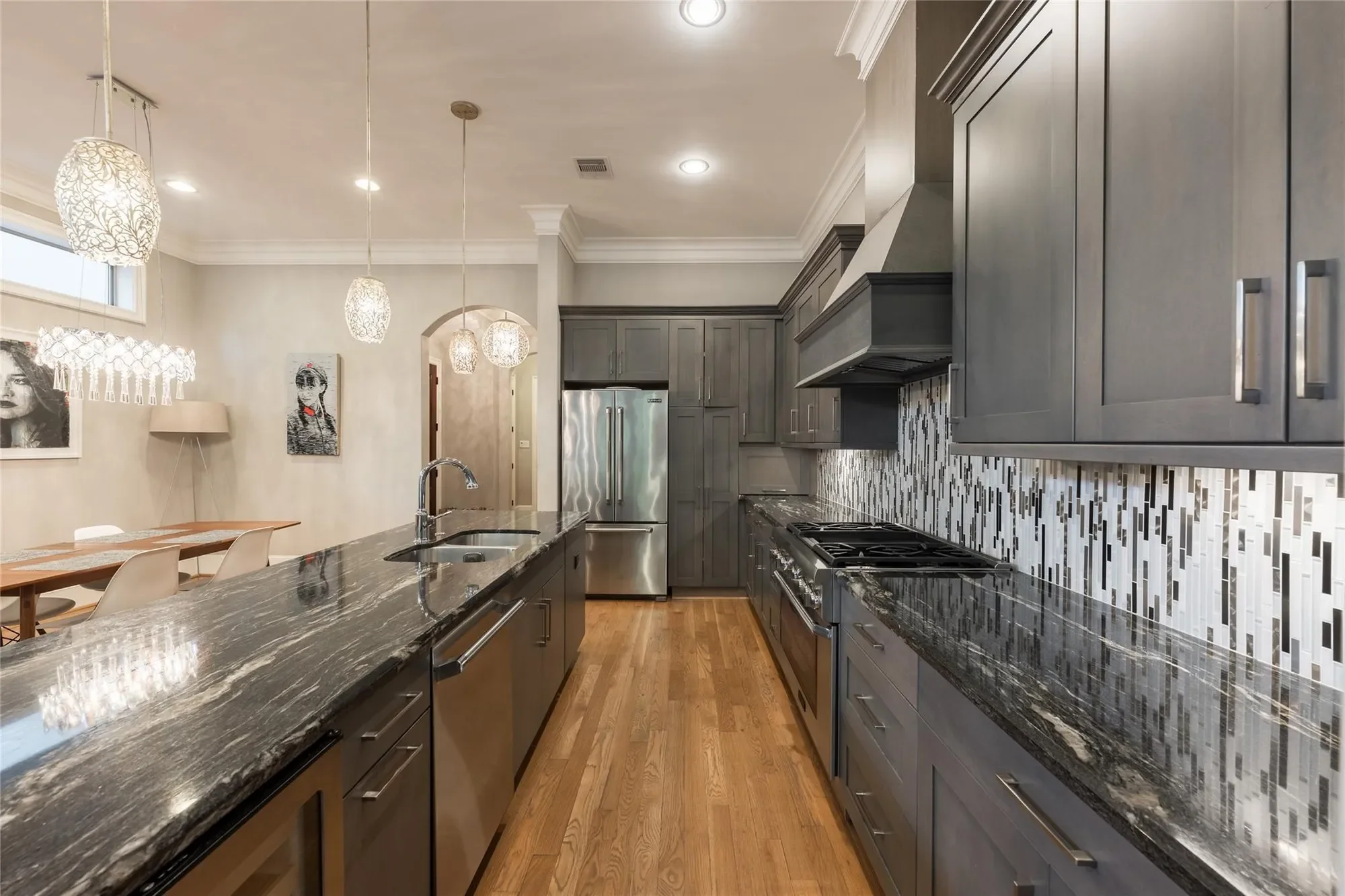1944 Portsmouth Street, Houston, Texas, United States. - Photo 12