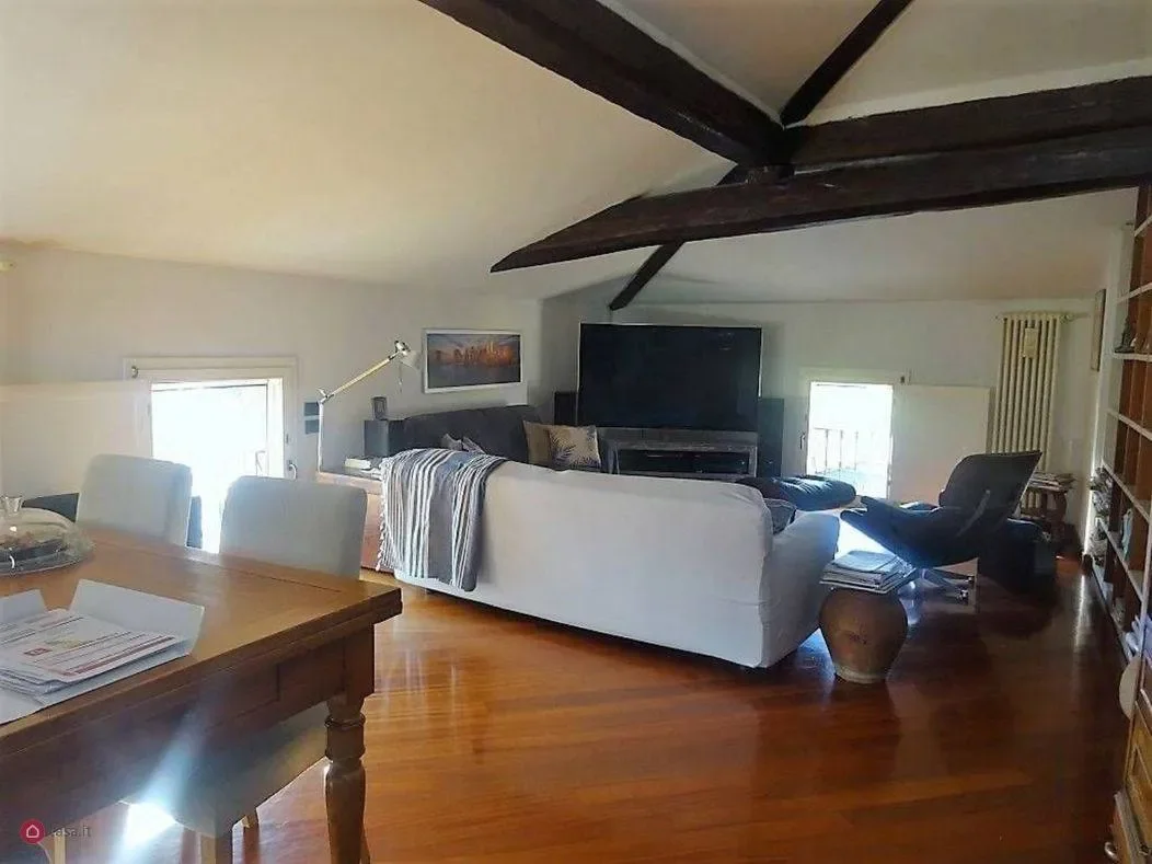 Gallery photo 6