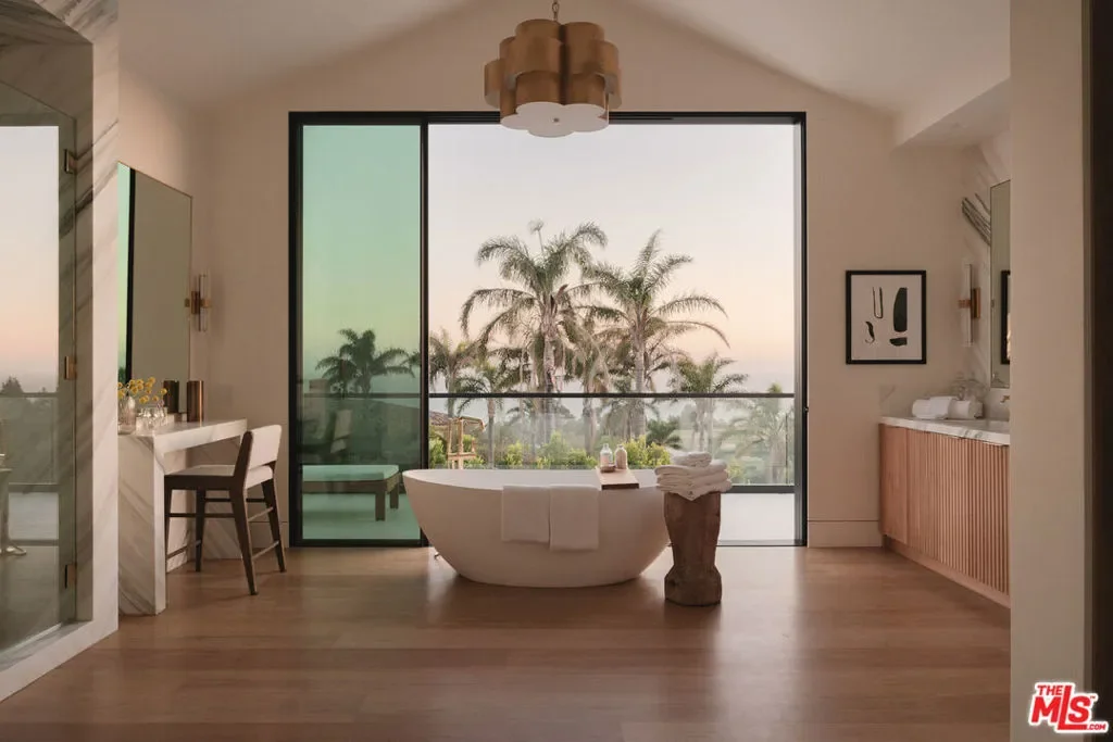 5819 Filaree, Malibu, California, United States. - Photo 19