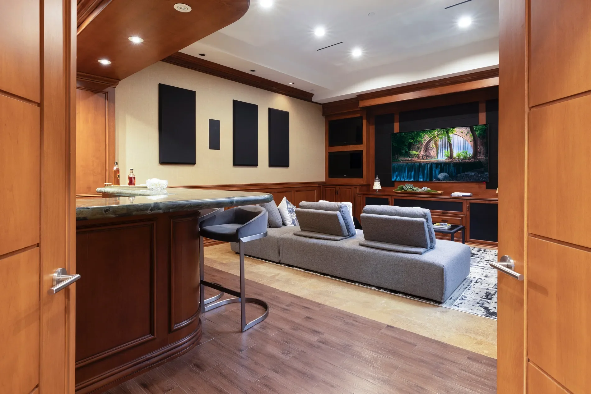 1492 MacDonald Ranch Drive, Henderson, NV 89012, Henderson, Nevada, United States. - Photo 10