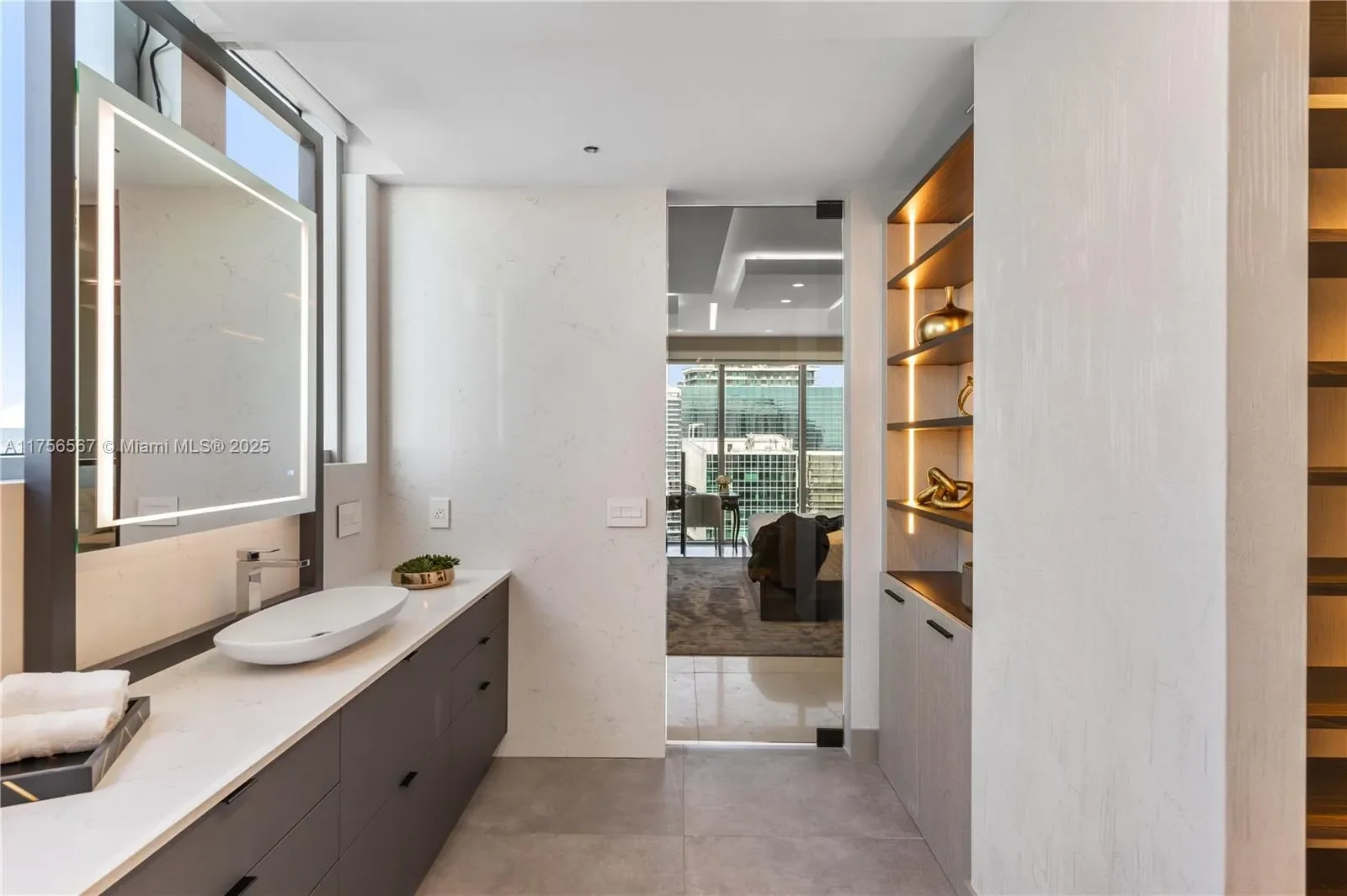 1300 Brickell Bay Dr, #4400, Miami, Florida, United States. - Photo 30