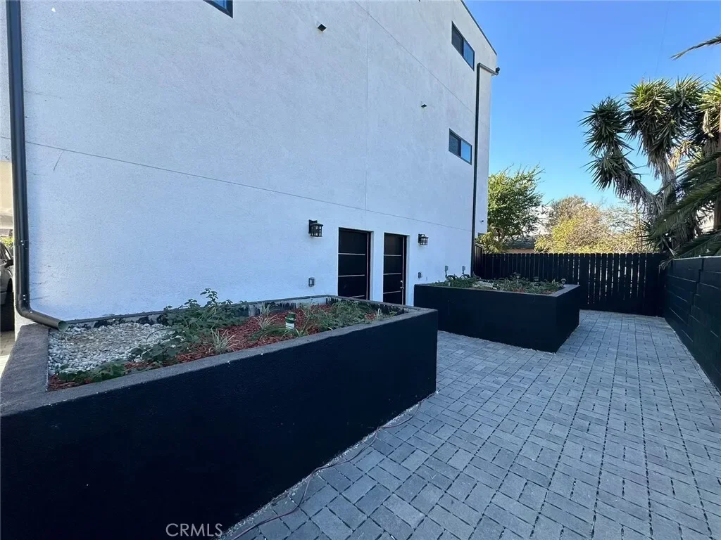 235 E 29th Street, LOS ANGELES, CA 90011, Los Angeles, California, United States. - Photo 16