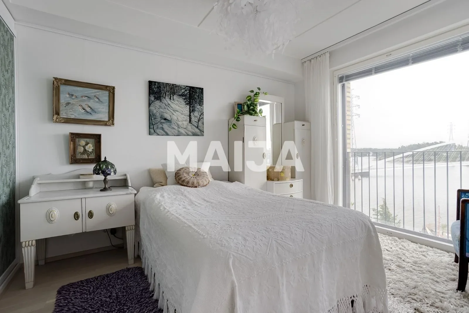 Gallery photo 10