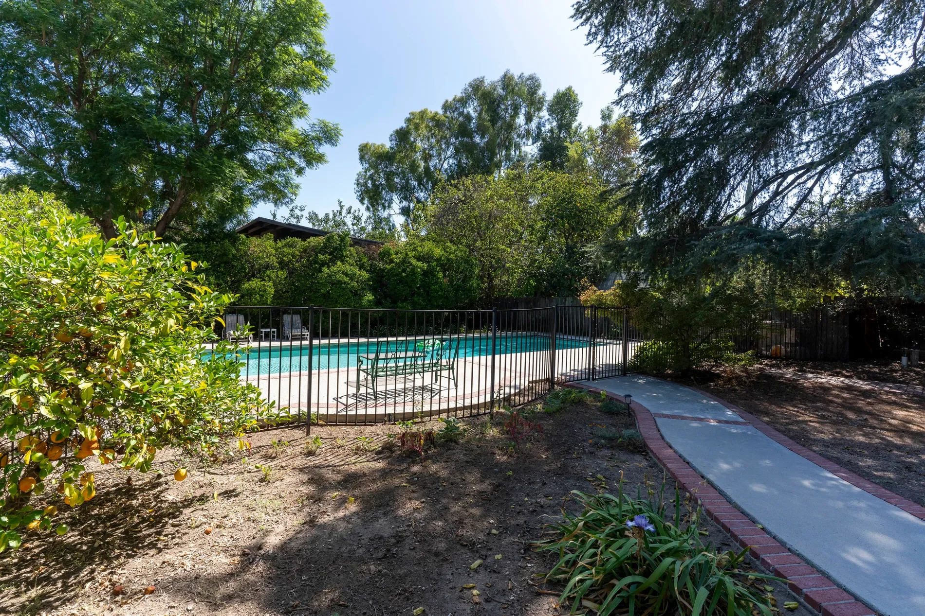 5828 Calvin Avenue, Tarzana, CA 91356, Los Angeles, California, United States. - Photo 5