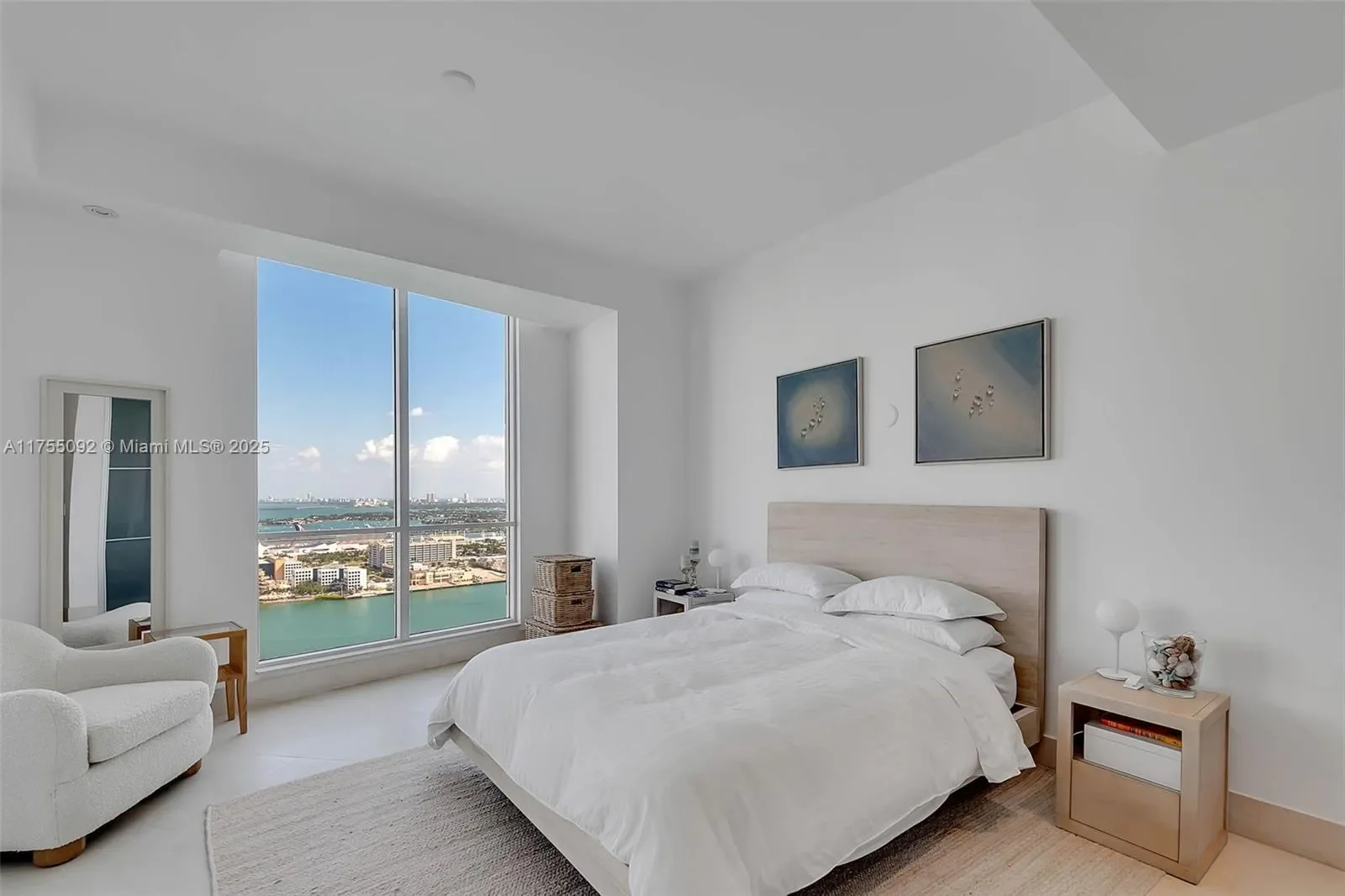 848 Brickell Key Dr 4002, Miami, Florida, United States. - Photo 8